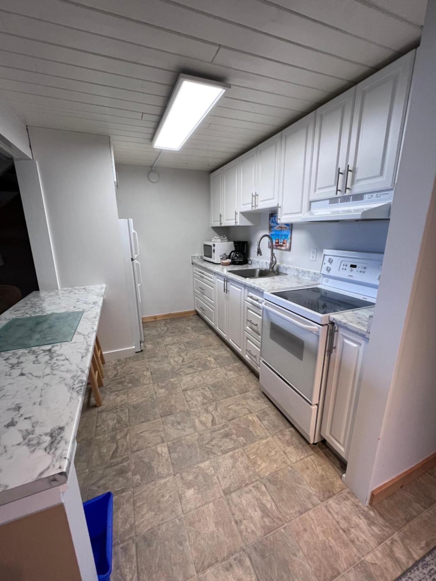 Shorewater Resort Qualicum Beach Esterno foto