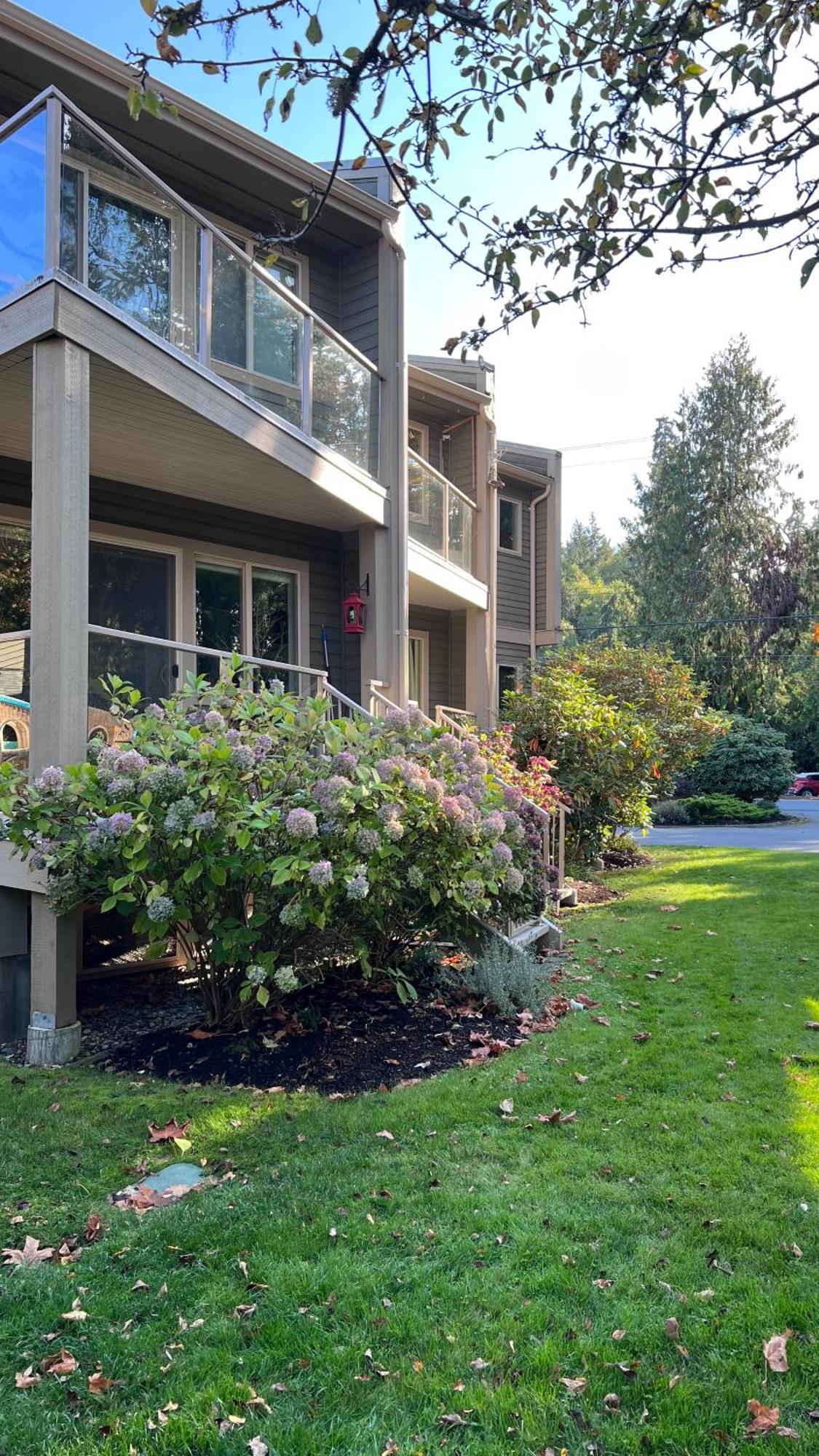 Shorewater Resort Qualicum Beach Esterno foto