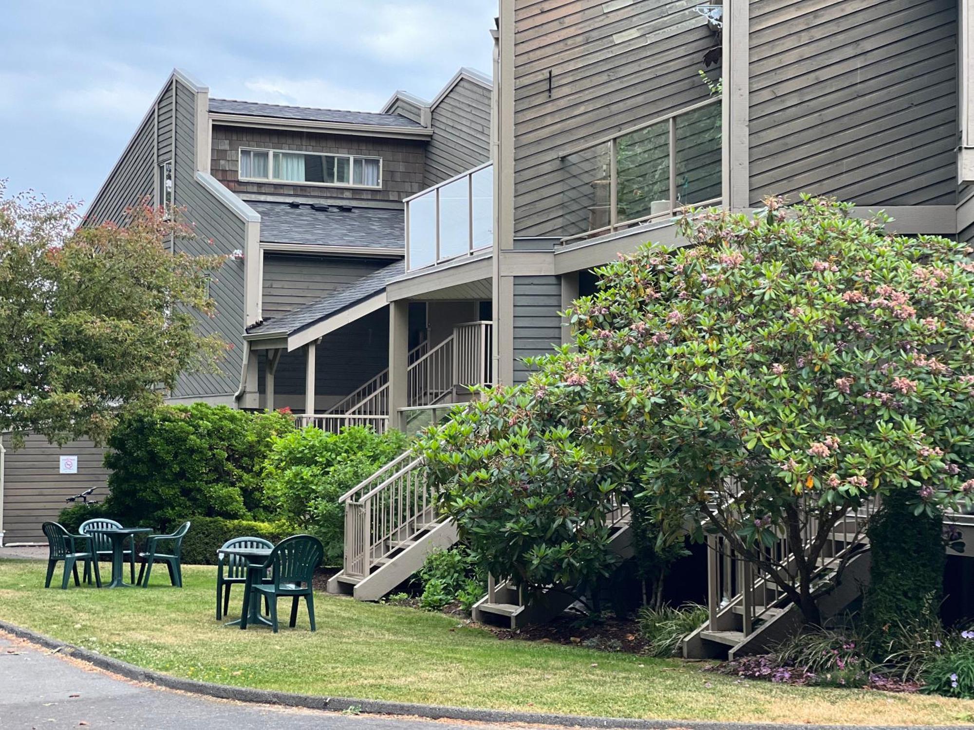 Shorewater Resort Qualicum Beach Esterno foto