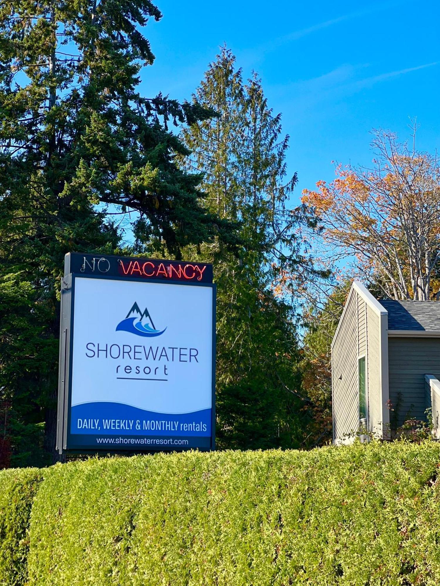 Shorewater Resort Qualicum Beach Esterno foto